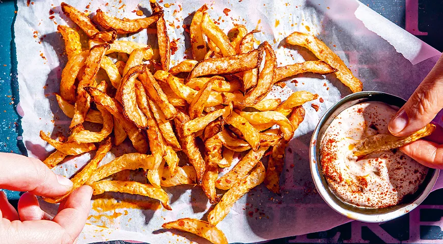 Il Daikon non si mangia solo crudo: le fette possono essere fritte, al forno o fritte.